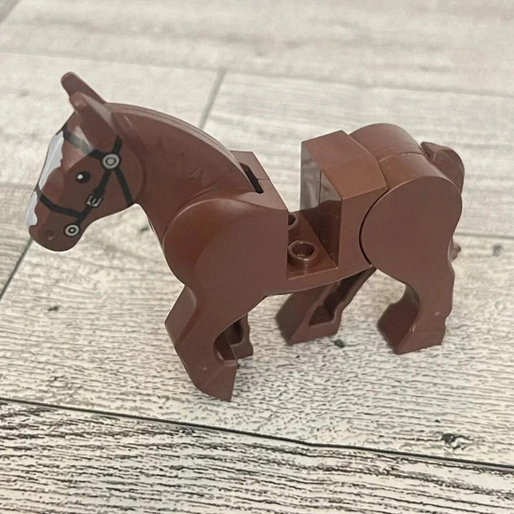 LEGO Brown Horse Minifigure w/ Movable Legs Black Bridle LOTR Western Farm - Picture 1 of 6